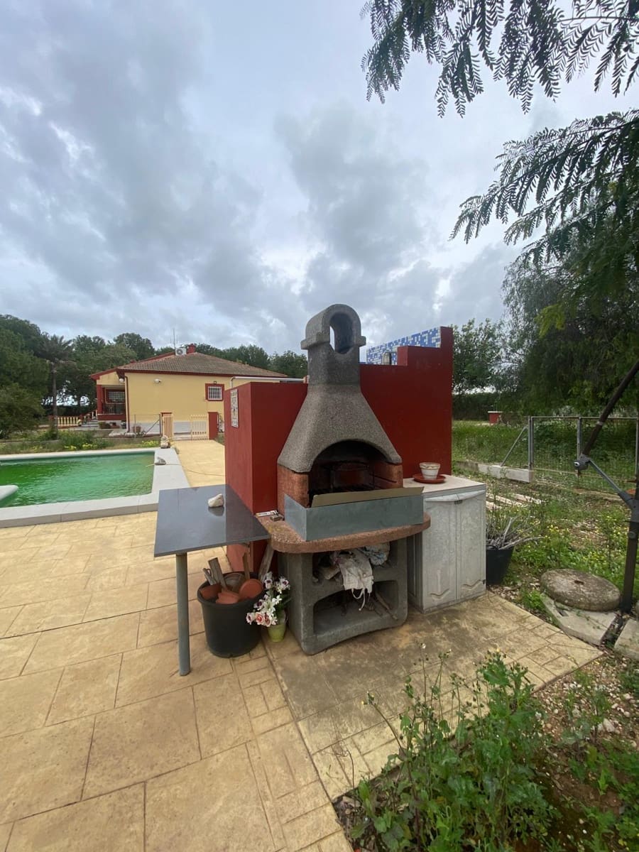 4 Zimmer Finca/Landgut zu verkaufen in Els Poblets mit Pool Garage - 850.000 € (Ref: 9451748)