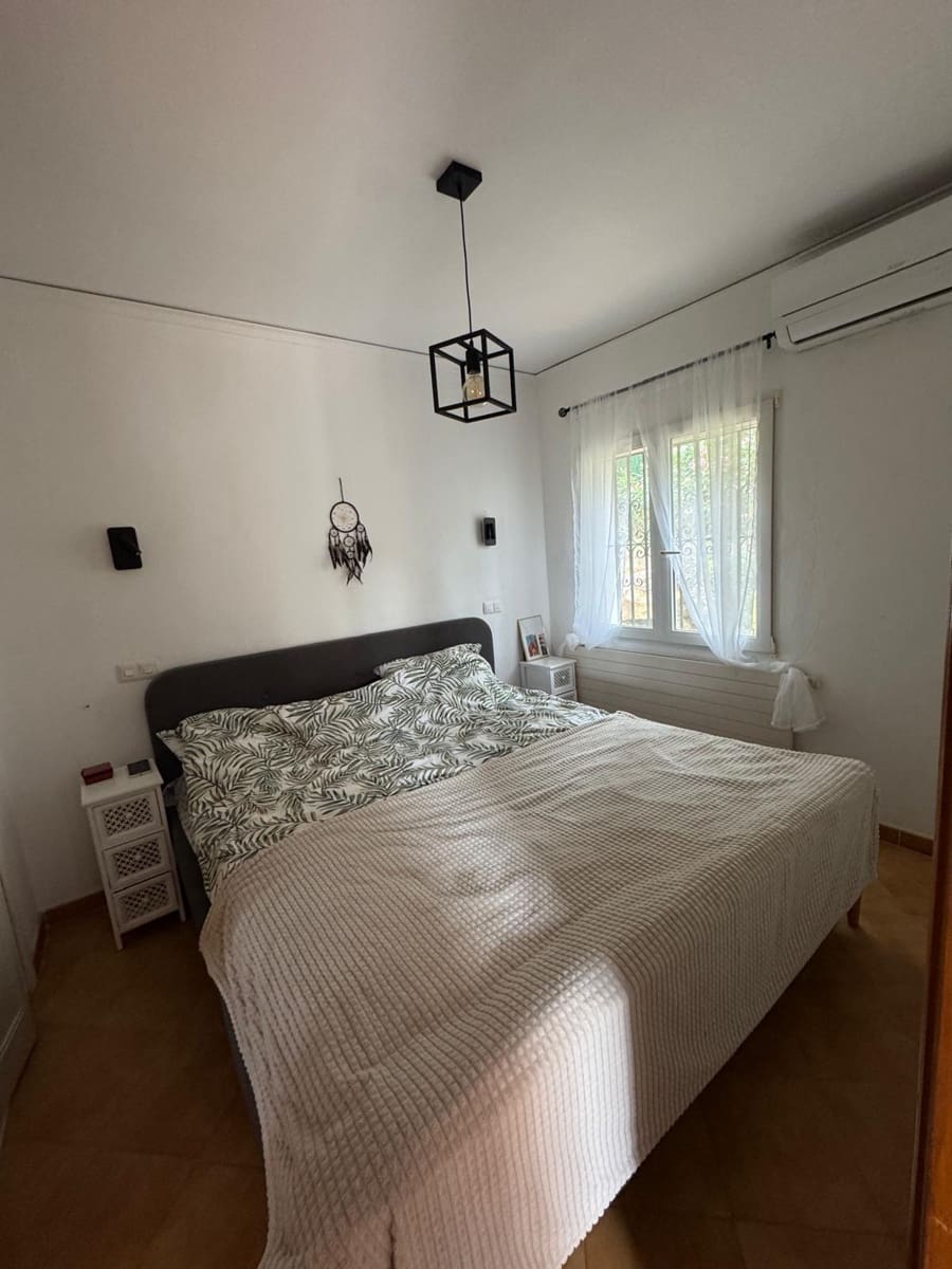 Chalet de 4 habitaciones en Dénia en venta con piscina garaje - 595.000 € (Ref: 9451750)