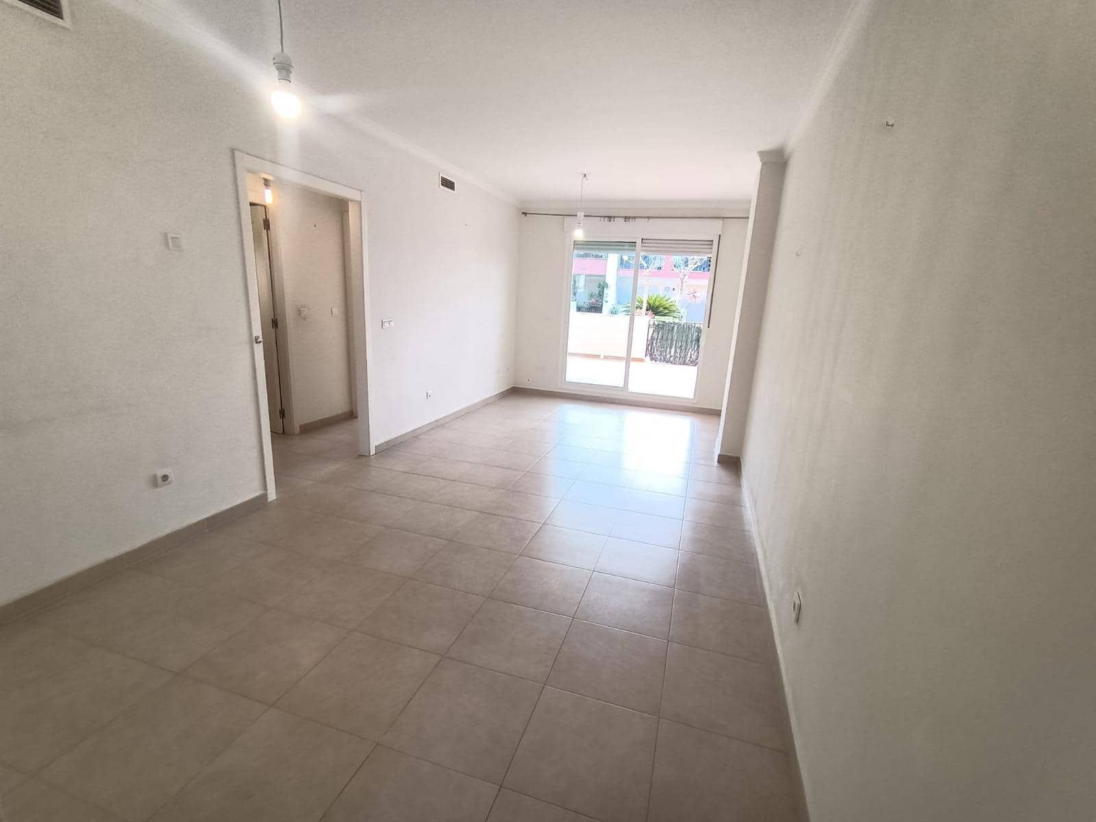 2 bedroom Apartment for sale in Alicante / Alacant city with pool garage - € 206,000 (Ref: 9497994)