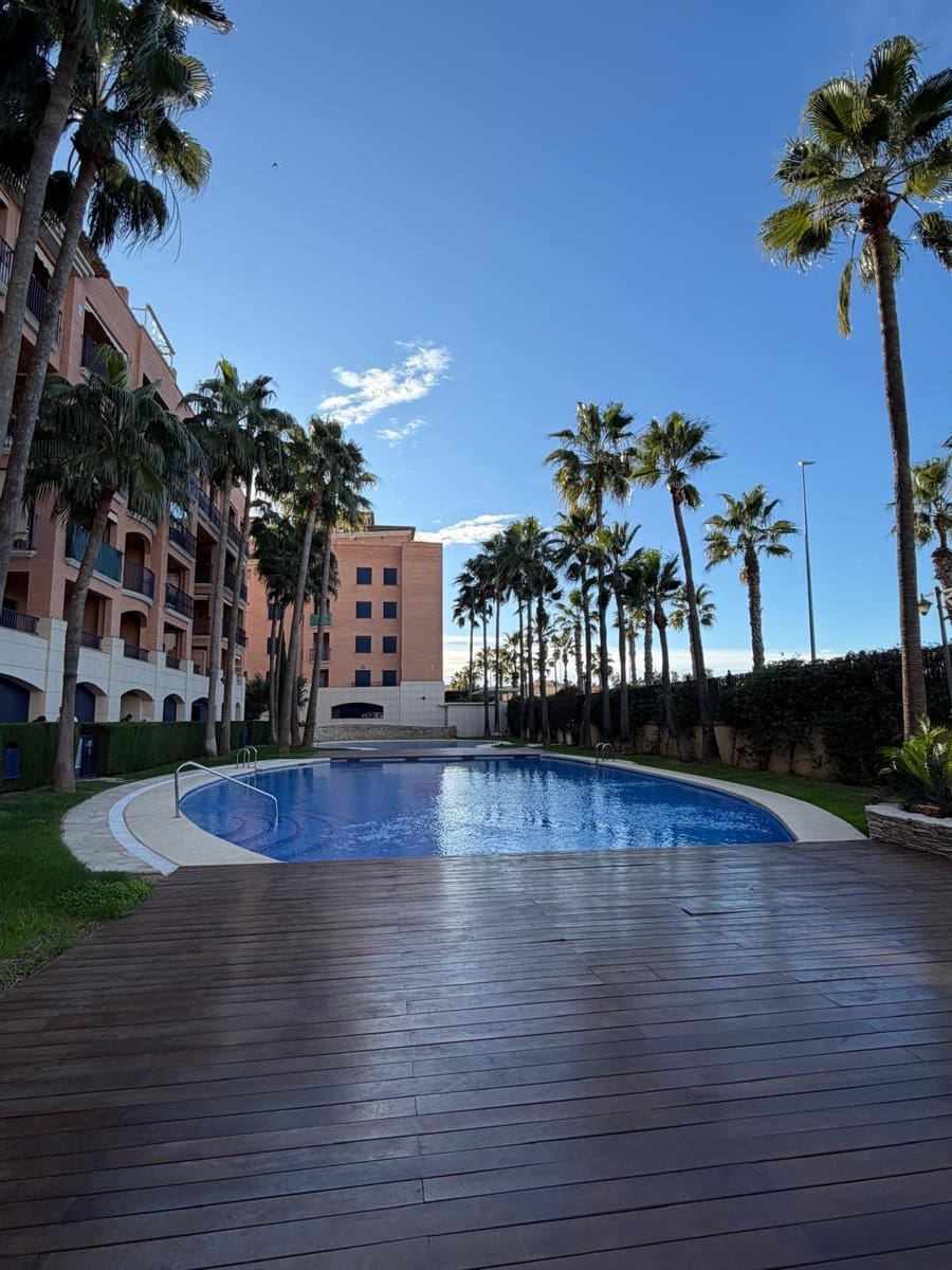 2 bedroom Apartment for sale in Denia with pool garage - € 390,000 (Ref: 9497995)