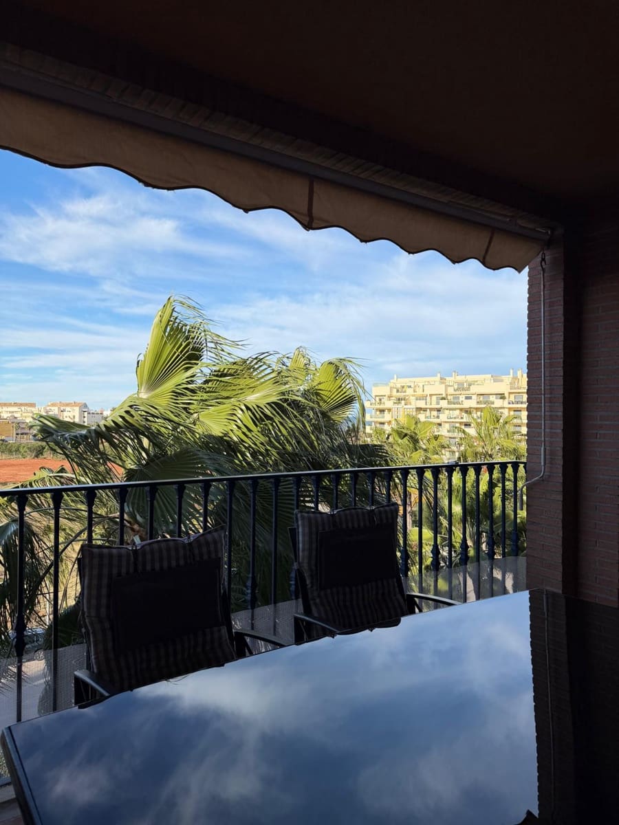 2 bedroom Apartment for sale in Denia with pool garage - € 390,000 (Ref: 9497995)