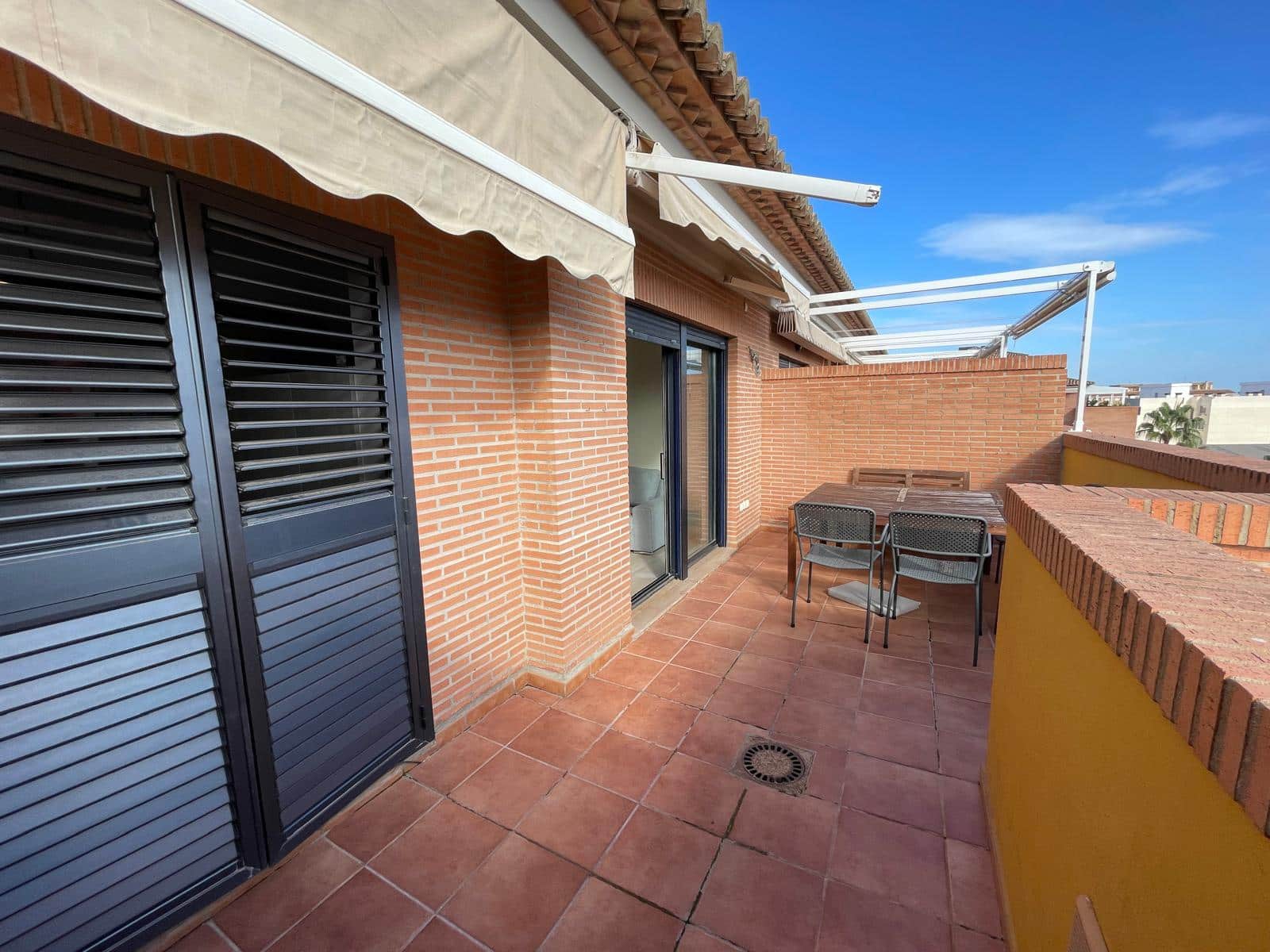 3 soveværelse Penthouse til salg i Denia med swimmingpool garage - € 550.000 (Ref: 9519716)