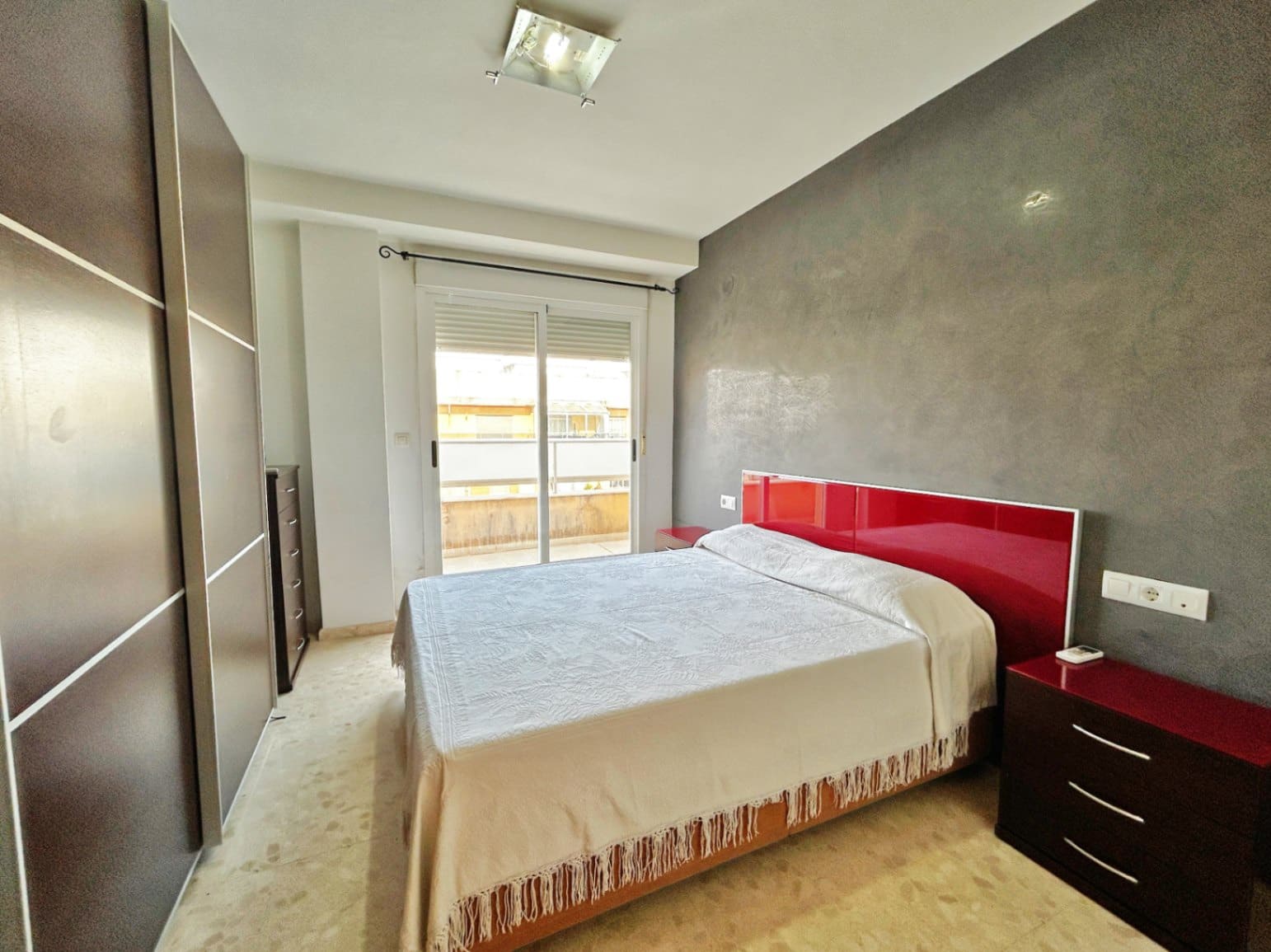 2 quarto Penthouse para venda em Oliva com garagem - 180 000 € (Ref: 9535046)