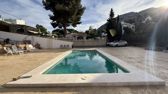 2 Zimmer Villa zu verkaufen in El Montgó, Dénia mit Pool Garage - 470.000 € (Ref: 9535050)