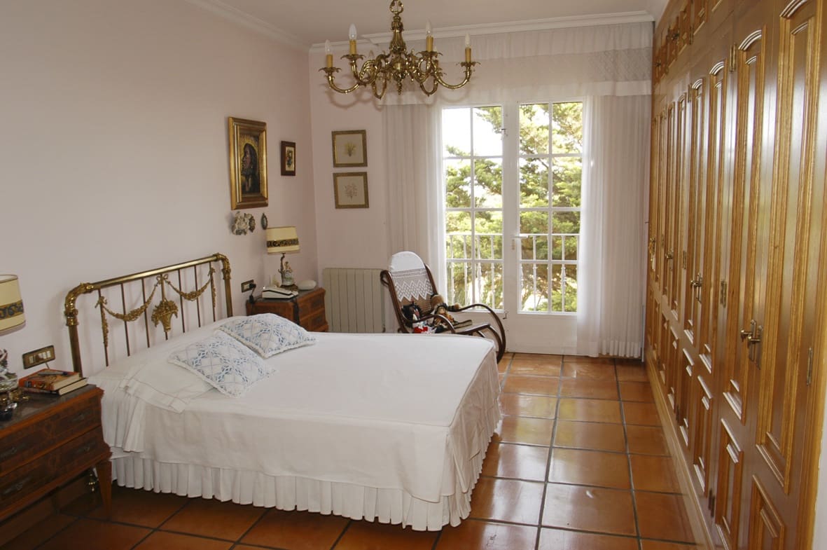 6 Zimmer Villa zu verkaufen in Denia mit Pool Garage - 1.450.000 € (Ref: 9535058)