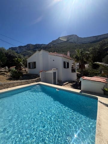 2 slaapkamer Villa te koop in Dénia met zwembad garage - € 515.000 (Ref: 9753658)