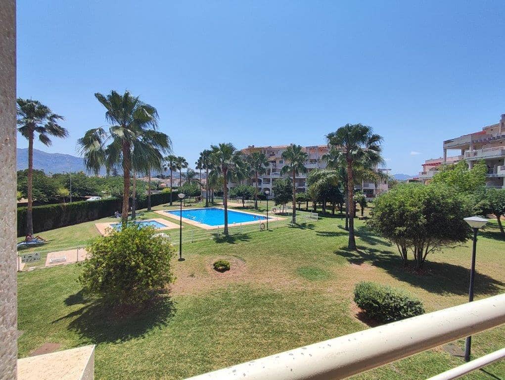 2 sovrum Lägenhet till salu i Denia - 299 000 € (Ref: 9753659)