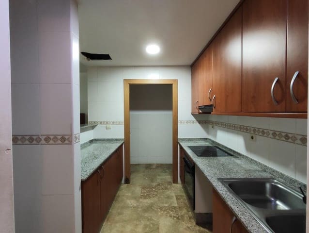 2 slaapkamer Appartement te koop in Dénia met zwembad garage - € 299.500 (Ref: 9753661)