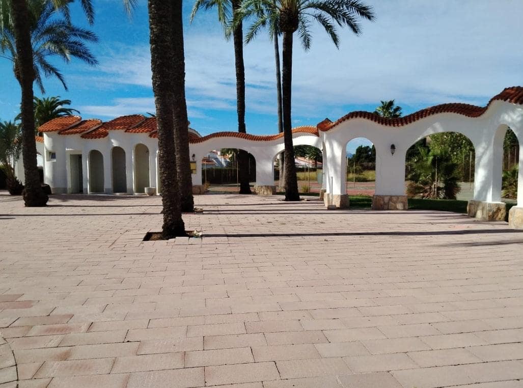 3 soverom Rekkehus til salgs i Denia med svømmebasseng - € 320 000 (Ref: 9753663)