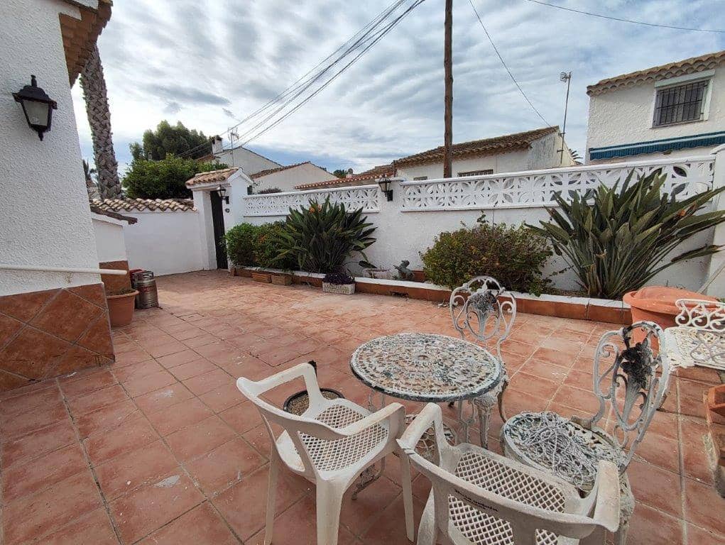 2 slaapkamer Bungalow te koop in Denia met garage - € 280.000 (Ref: 9753665)