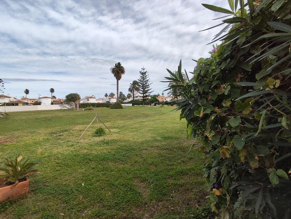 2 slaapkamer Bungalow te koop in Denia met garage - € 280.000 (Ref: 9753665)