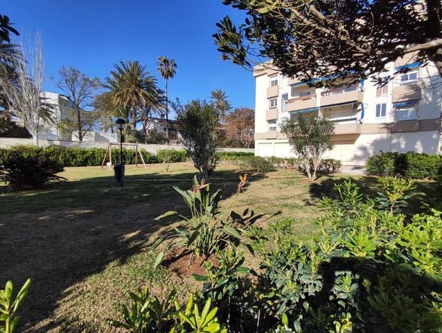 Studio til salgs i Dénia med garasje - € 159 000 (Ref: 9756753)