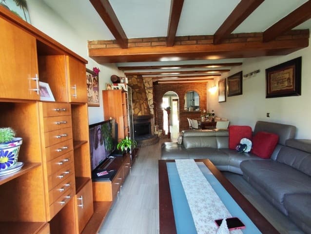 3 soveværelse Rækkehus til salg i Dénia med swimmingpool - € 270.000 (Ref: 9764886)