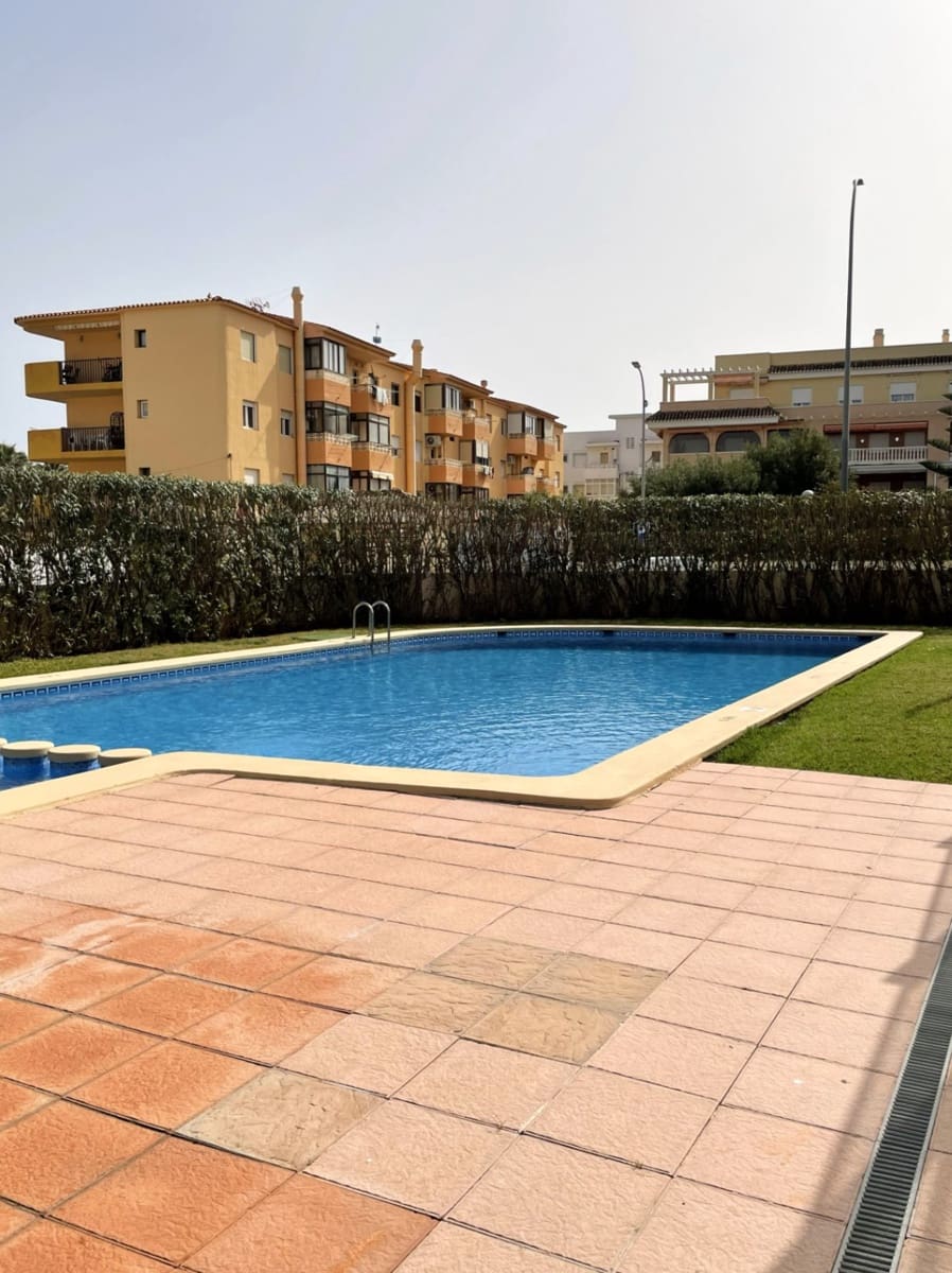 2 chambre Penthouse à vendre à Denia avec piscine - 450 000 € (Ref: 9772462)
