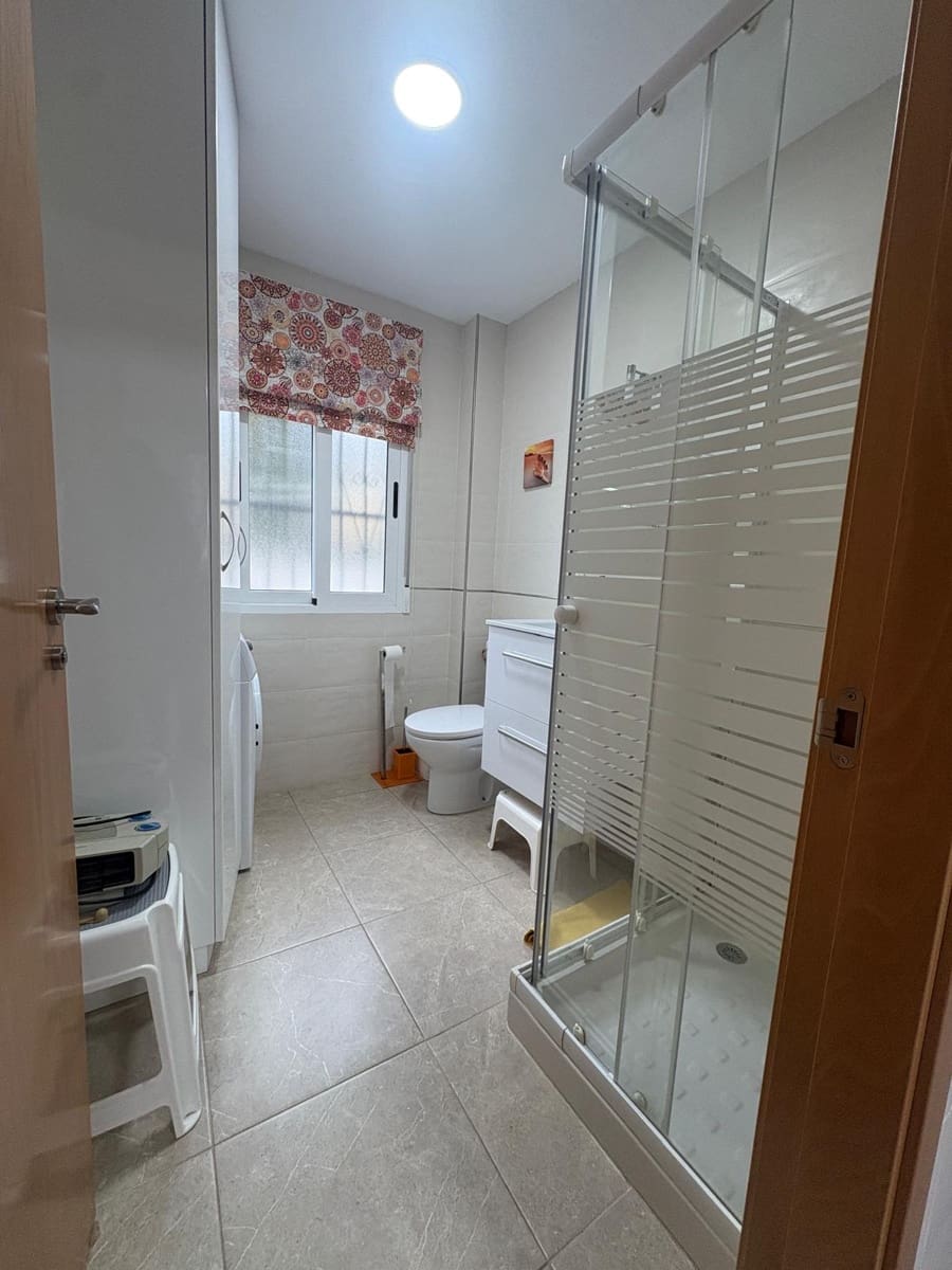 2 makuuhuone Huoneisto vuokrattavana paikassa Denia mukana 
autotalli - 850 € (Ref: 9772463)