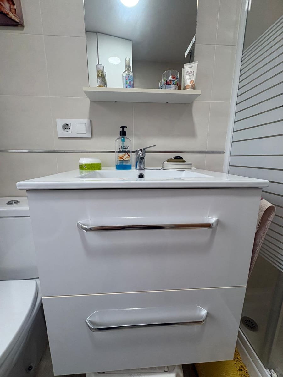 2 makuuhuone Huoneisto vuokrattavana paikassa Denia mukana 
autotalli - 850 € (Ref: 9772463)