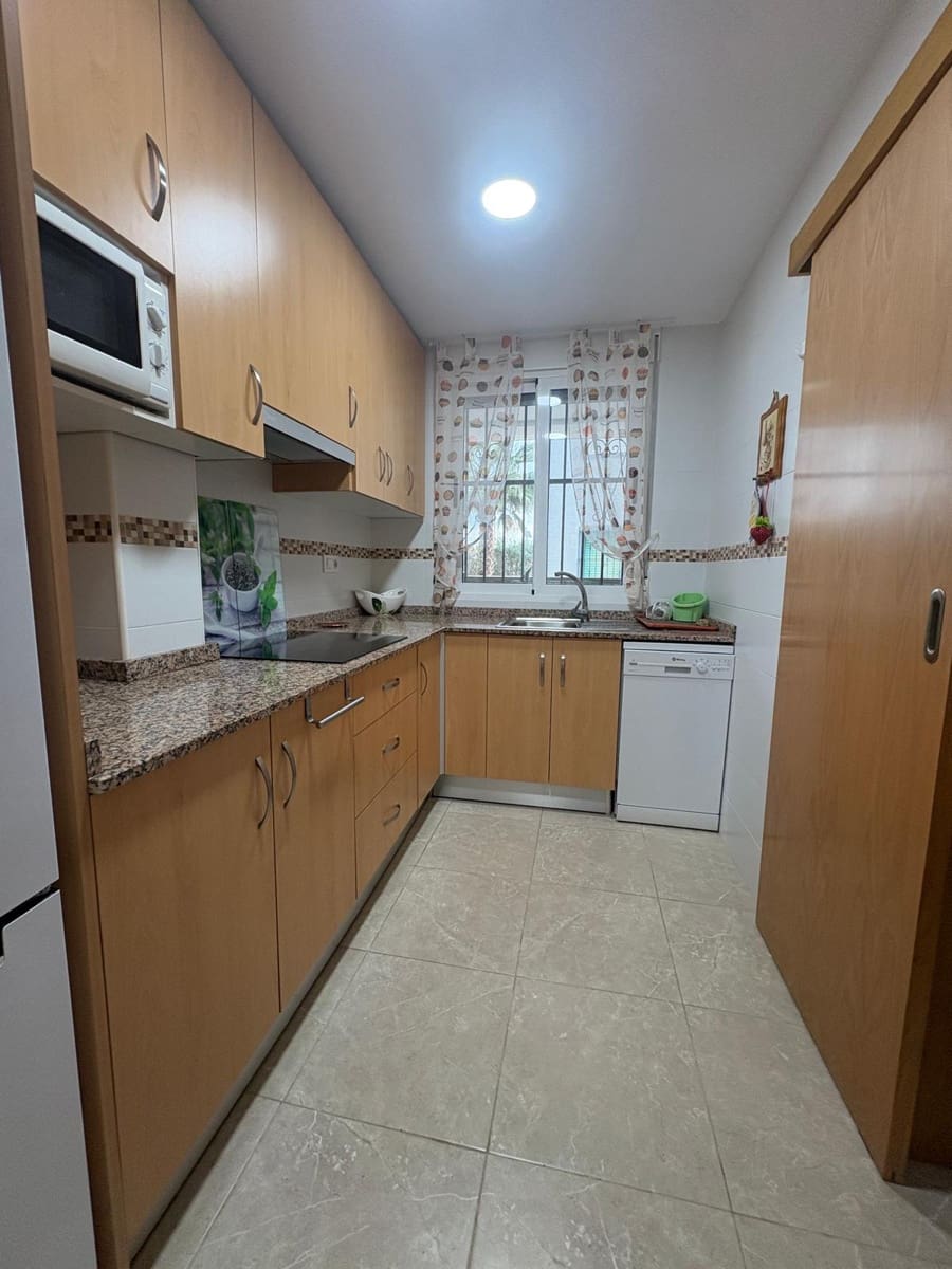 2 makuuhuone Huoneisto vuokrattavana paikassa Denia mukana 
autotalli - 850 € (Ref: 9772463)