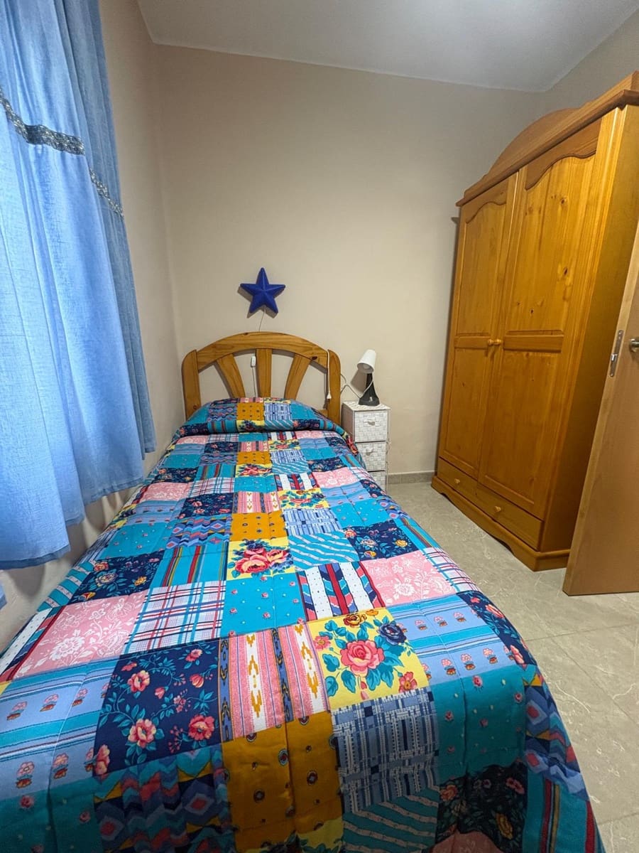 2 makuuhuone Huoneisto vuokrattavana paikassa Denia mukana 
autotalli - 850 € (Ref: 9772463)