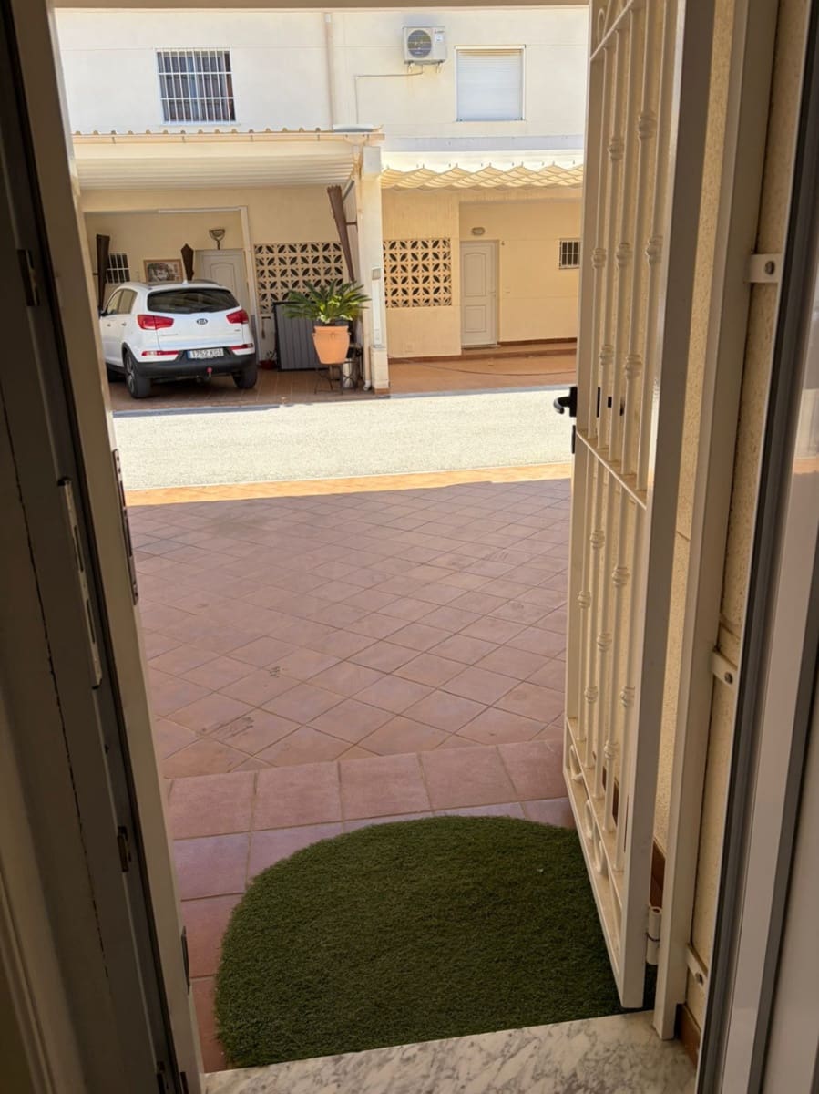 2 makuuhuone Rivitalo myytävänä paikassa Els Poblets mukana uima-altaan 
autotalli - 255 000 € (Ref: 9779097)