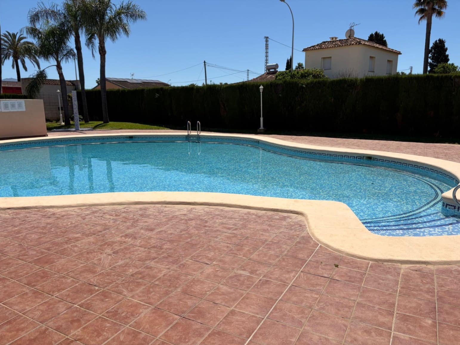 2 makuuhuone Rivitalo myytävänä paikassa Els Poblets mukana uima-altaan 
autotalli - 255 000 € (Ref: 9779097)