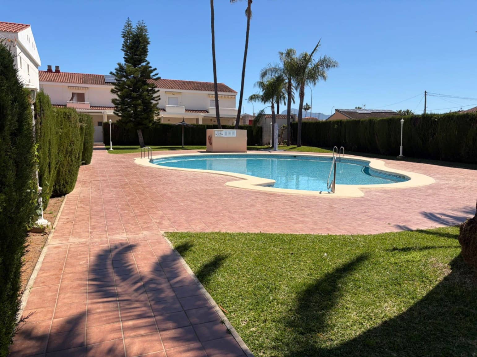 2 makuuhuone Rivitalo myytävänä paikassa Els Poblets mukana uima-altaan 
autotalli - 255 000 € (Ref: 9779097)