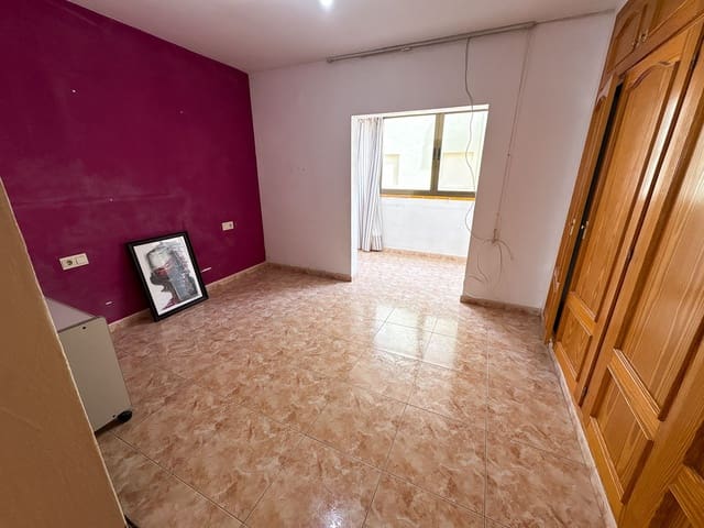 3 soverom Leilighet til salgs i Centro Urbano, Dénia - € 185 000 (Ref: 9796532)