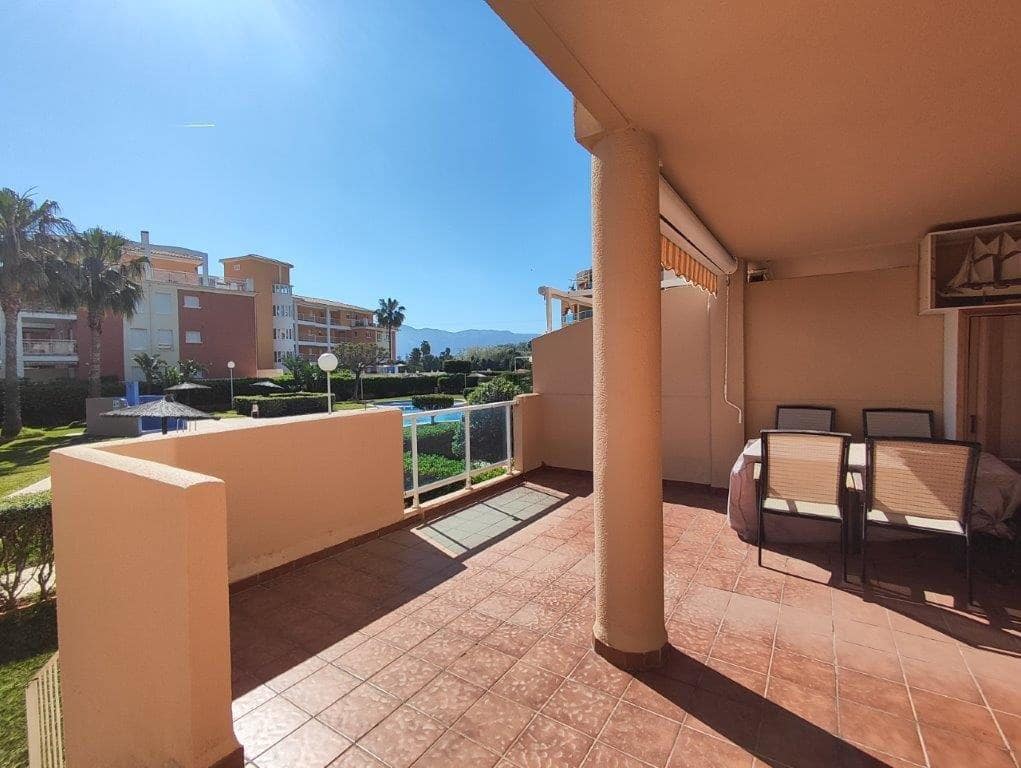 Apartamento de 2 habitaciones en Dénia en venta con piscina garaje - 330.000 € (Ref: 9798021)
