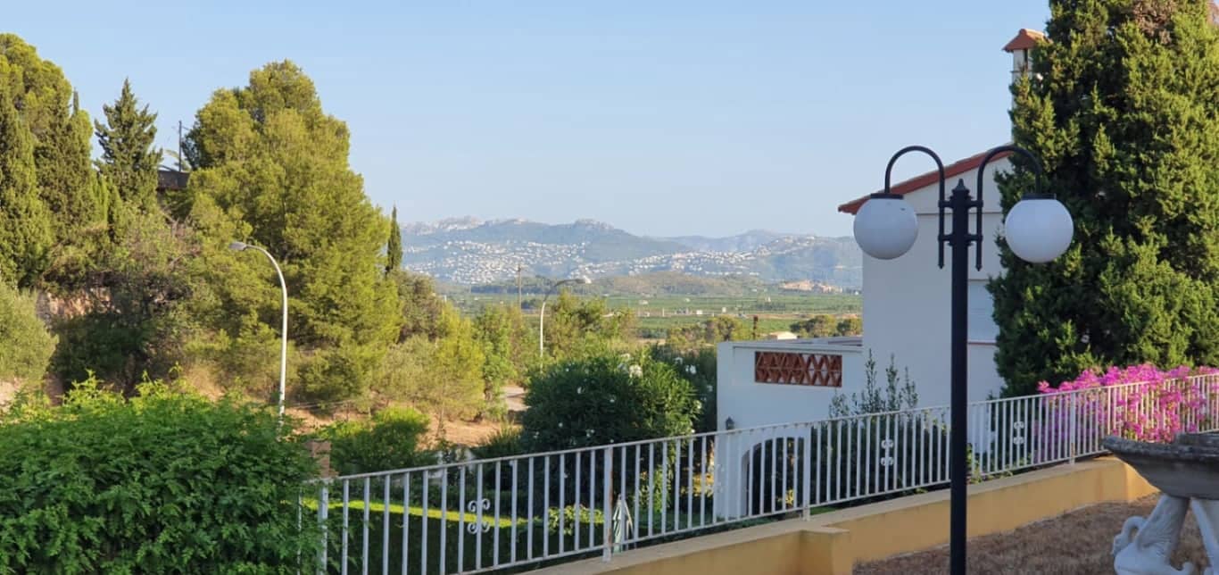 4 bedroom Villa for sale in Oliva - € 620,000 (Ref: 9798030)