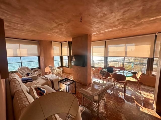 Apartamento Playa de 2 habitaciones en Benidorm en venta - 520.000 € (Ref: 9798039)