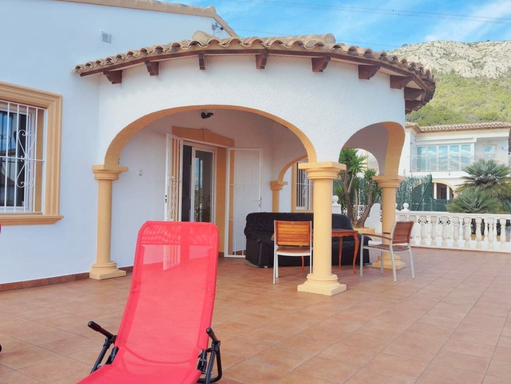 4 soveværelse Villa til salg i Calpe / Calp med garage - € 690.000 (Ref: 9798046)