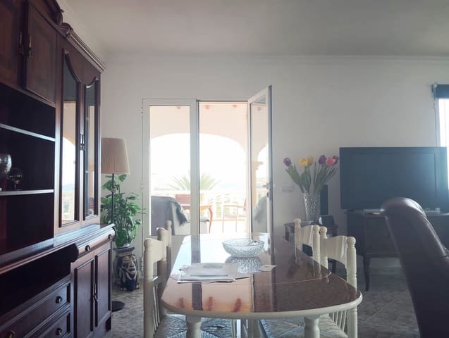 4 soveværelse Villa til salg i Calpe / Calp med garage - € 690.000 (Ref: 9798046)