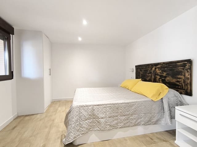 4 soverom Villa til salgs i Dénia med garasje - € 750 000 (Ref: 9814105)