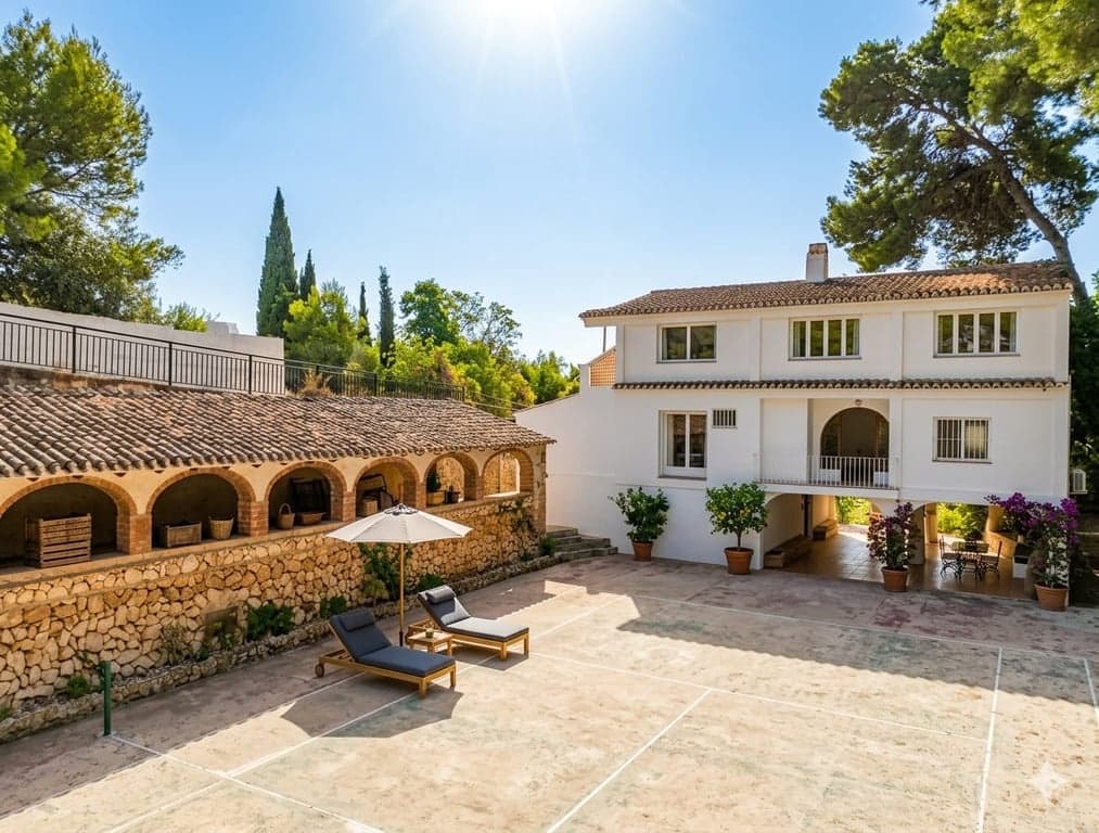 Chalet de 6 habitaciones en Javea / Xàbia en venta - 395.000 € (Ref: 9814111)