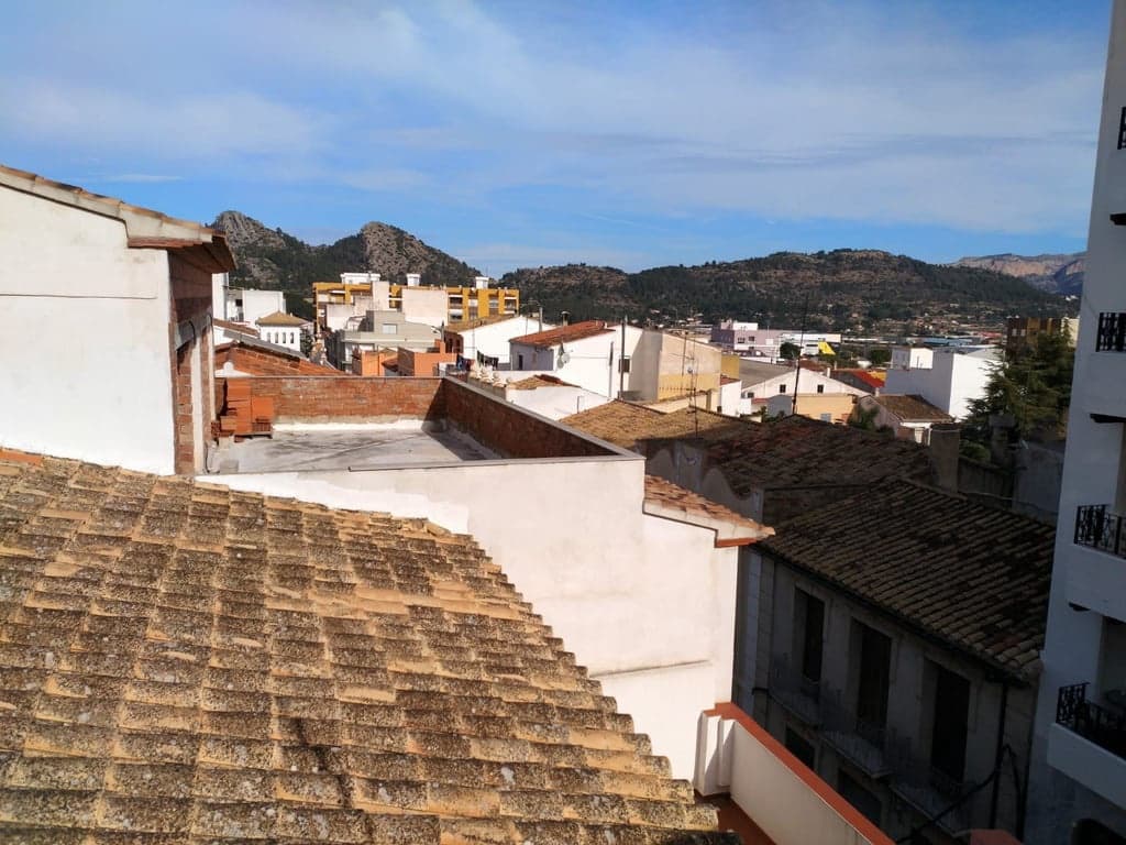 5 quarto Casa em Banda para venda em Pedreguer com garagem - 340 000 € (Ref: 9814761)
