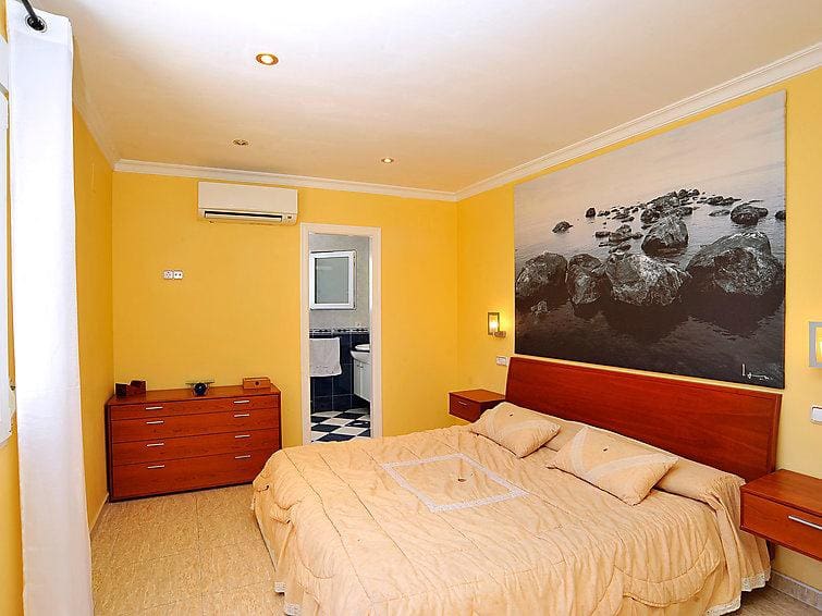 3 slaapkamer Villa te koop in Javea / Xabia met garage - € 800.000 (Ref: 9830313)