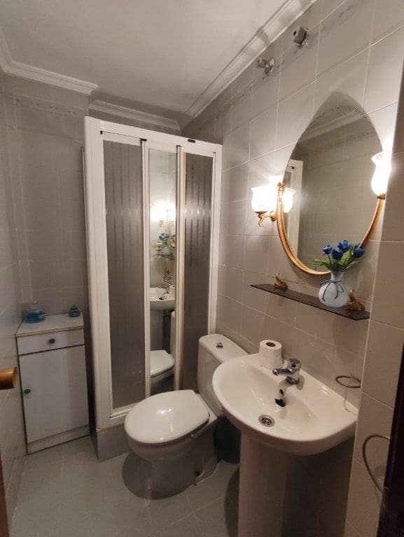 Piso de 3 habitaciones en Dénia en venta - 220.000 € (Ref: 9834830)