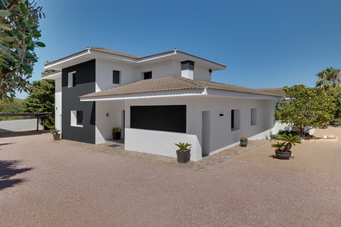 6 bedroom Terraced Villa for sale in Calpe / Calp with pool garage - € 1,650,000 (Ref: 9841761)