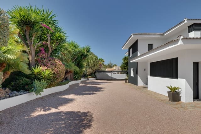 6 soverom Rekkehus til salgs i Calpe / Calp med svømmebasseng garasje - € 1 650 000 (Ref: 9841761)