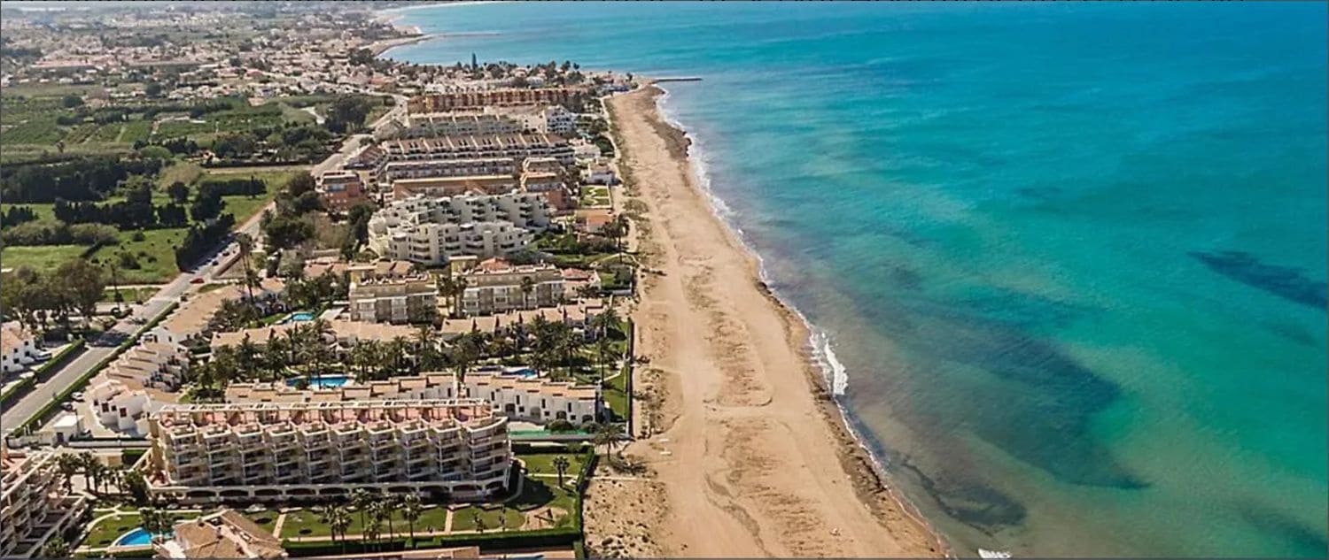 2 bedroom Apartment for sale in Denia with pool garage - € 360,000 (Ref: 9844766)