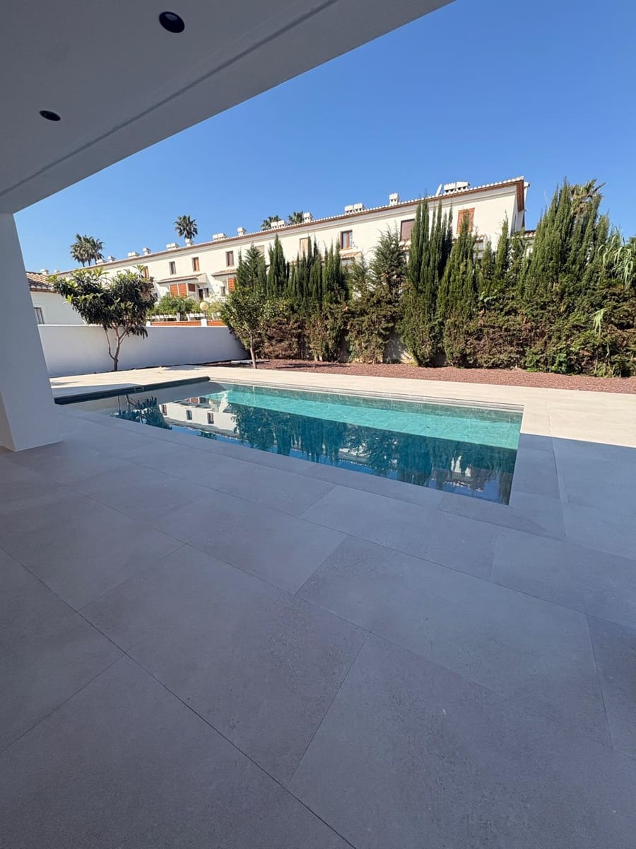 3 soveværelse Villa til salg i Denia - € 1.190.000 (Ref: 9849490)