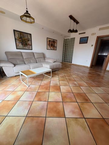 3 soveværelse Penthouse til leje i Dénia med garage - € 1.900 (Ref: 9863933)