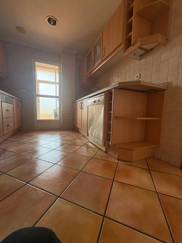 3 soveværelse Penthouse til leje i Dénia med garage - € 1.900 (Ref: 9863933)