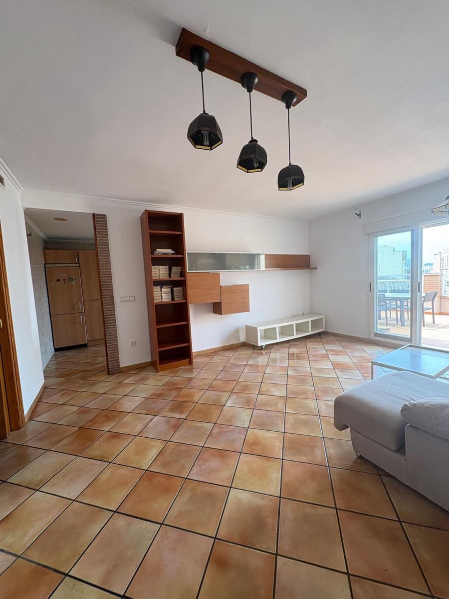 3 soveværelse Penthouse til leje i Denia med garage - € 1.900 (Ref: 9863933)