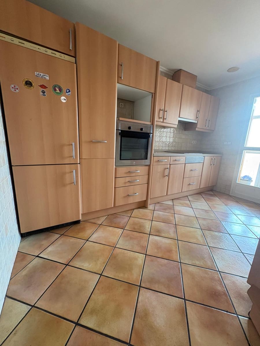3 soveværelse Penthouse til leje i Denia med garage - € 1.900 (Ref: 9863933)