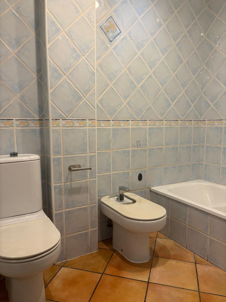 3 soveværelse Penthouse til leje i Denia med garage - € 1.900 (Ref: 9863933)