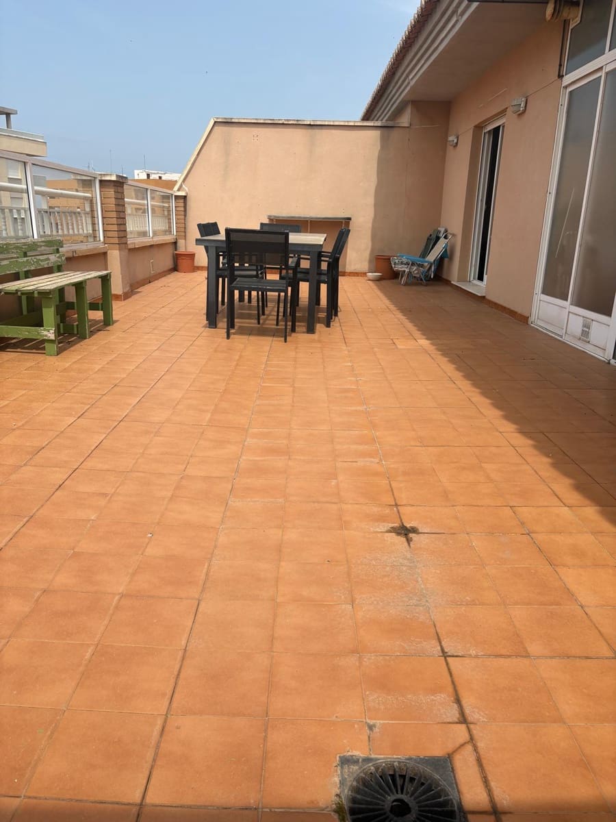3 soveværelse Penthouse til leje i Denia med garage - € 1.900 (Ref: 9863933)
