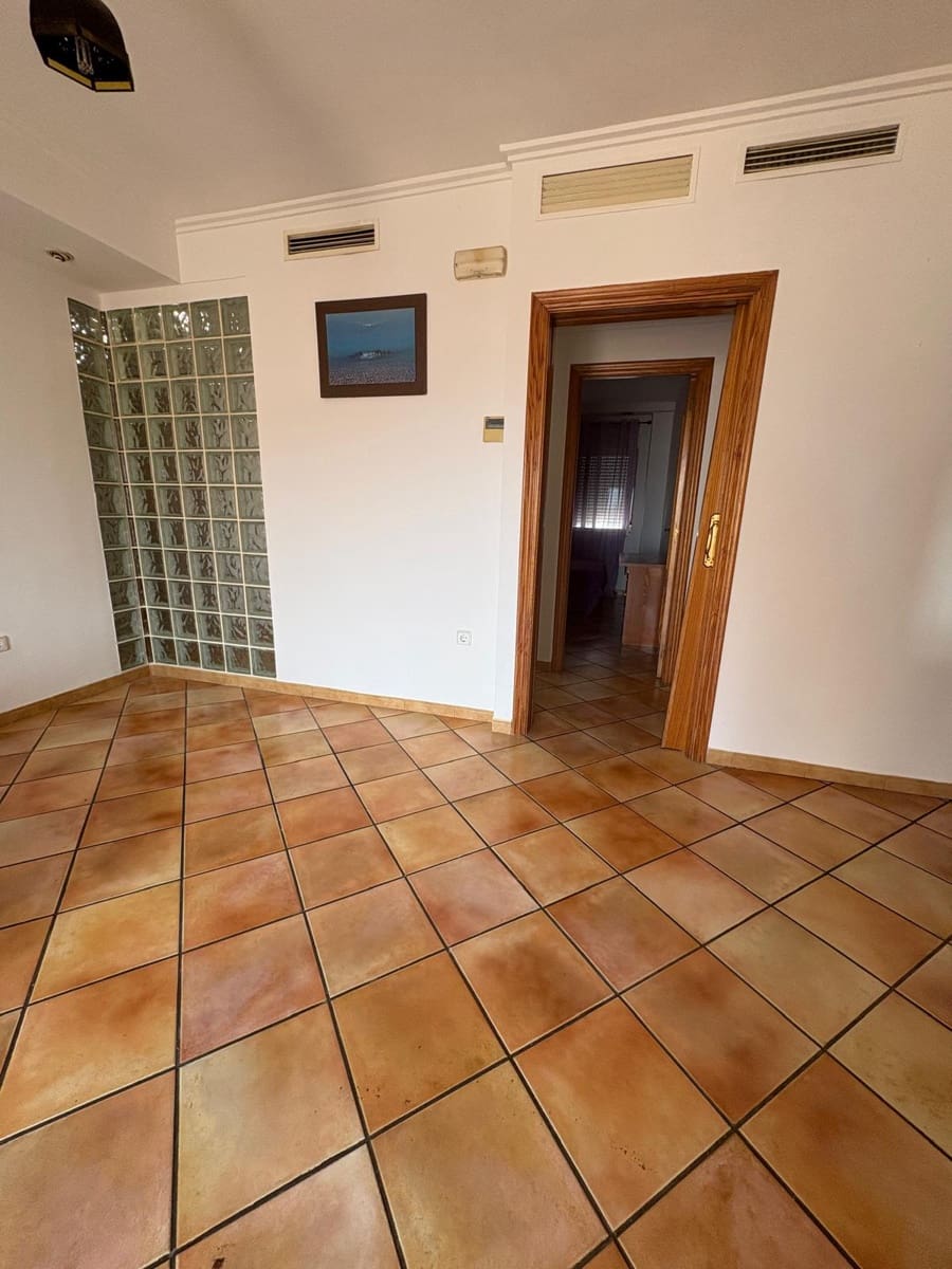 3 soveværelse Penthouse til leje i Denia med garage - € 1.900 (Ref: 9863933)