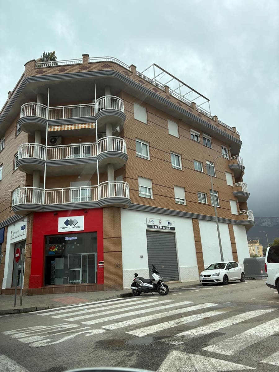 3 soveværelse Penthouse til leje i Denia med garage - € 1.900 (Ref: 9863933)