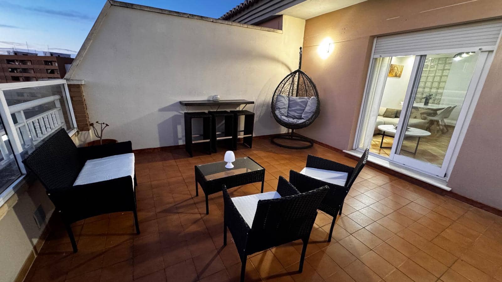 3 Zimmer Penthouse zu vermieten in Denia mit Garage - 1.500 € (Ref: 9863933)