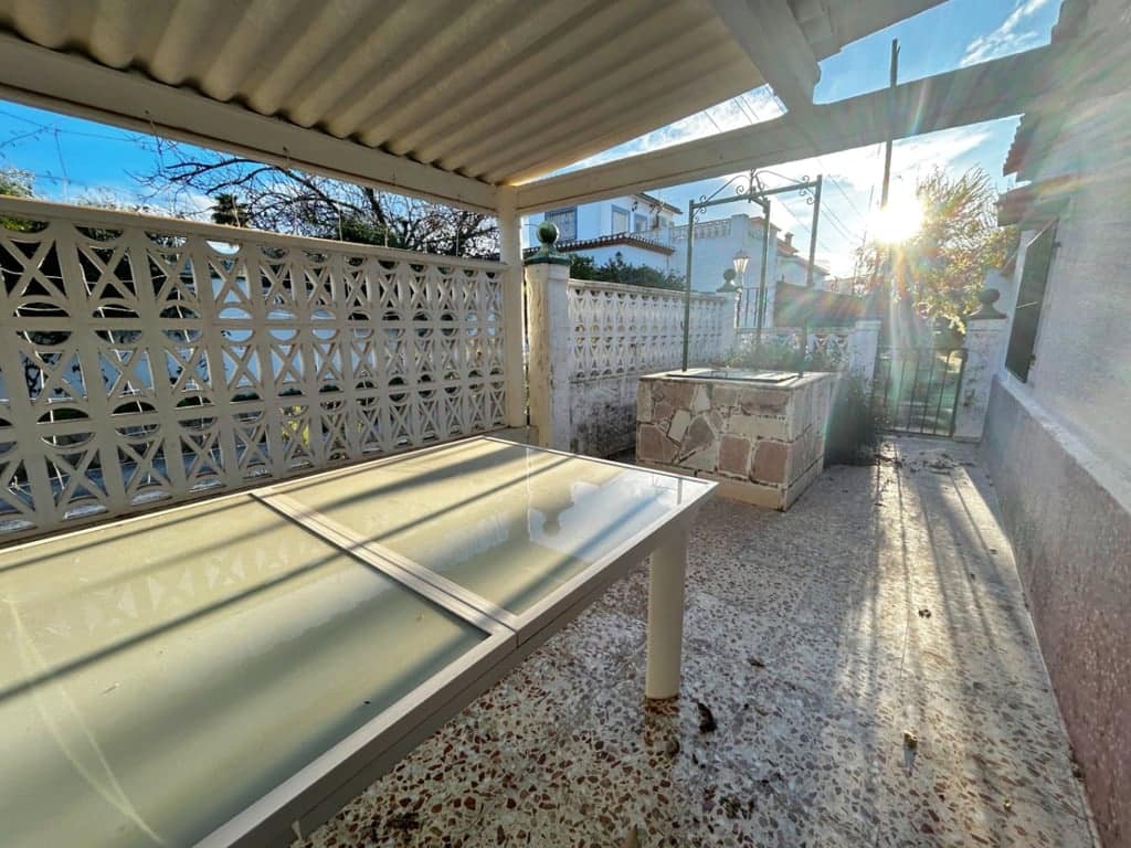 5 bedroom Terraced Villa for sale in Pedreguer - € 345,000 (Ref: 9868036)